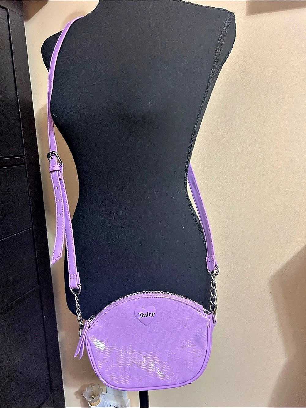 Juicy Couture Purple Patent Crossbody Bag EUC